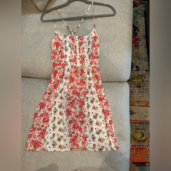 Super cute floral sundress! Excellent condition! - Picture 1 of 3
